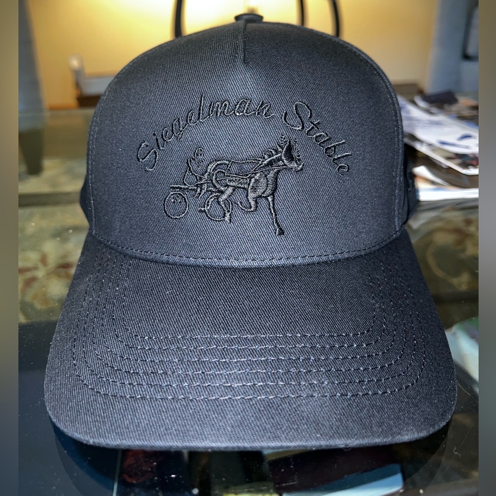 Black Siegelman Stable with Black Label